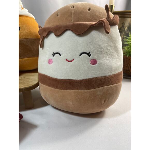 Lot of 5 Squishmallows (4-full sized, 1-mini) - Picture 5 of 9